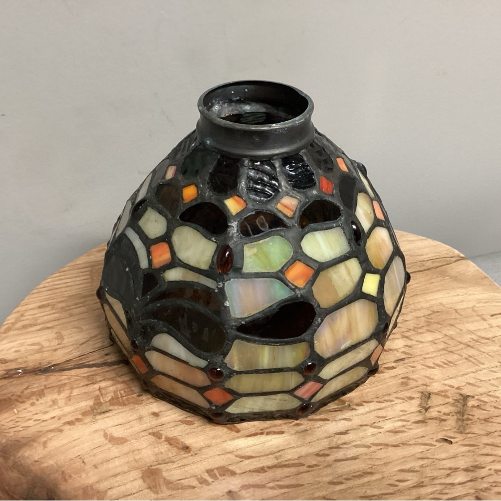 🟠 Beautiful Tiffany Style Stained Glass & Lead Joints Lamp Shade - Home Decor - Picture 2 of 16